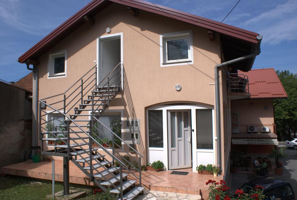 Hostel Jedvaj Krapina Exterior photo